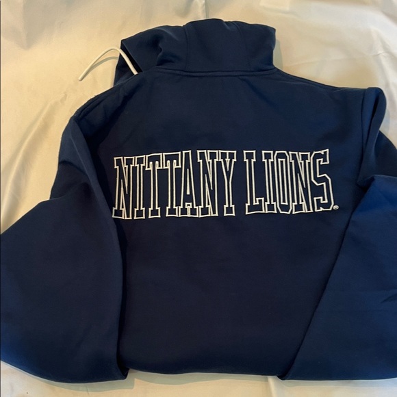 Franchise Club Men's Penn State Navy Blue Hoodie with Logo - Picture 5 of 5